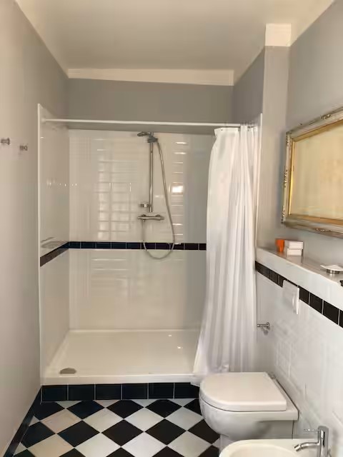 Badezimmer2 Bild2